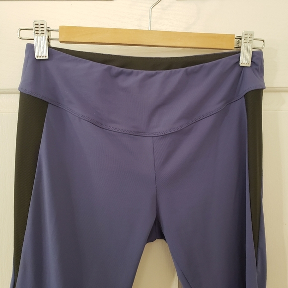 Oakley size Small - Picture 3 of 12